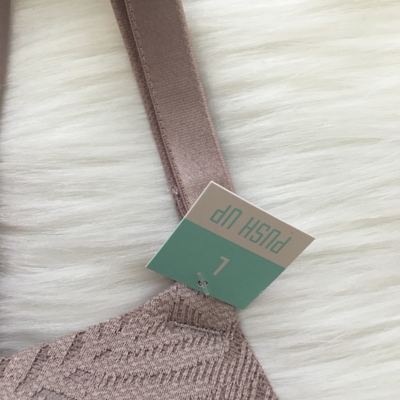 SOLD VS Pink Push Up Bralette Size Large - Picture 2 of 4